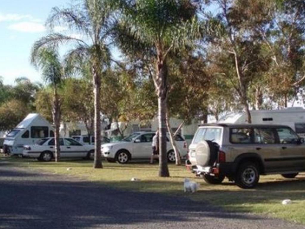 Goondiwindi Holiday Park Ngoại thất bức ảnh